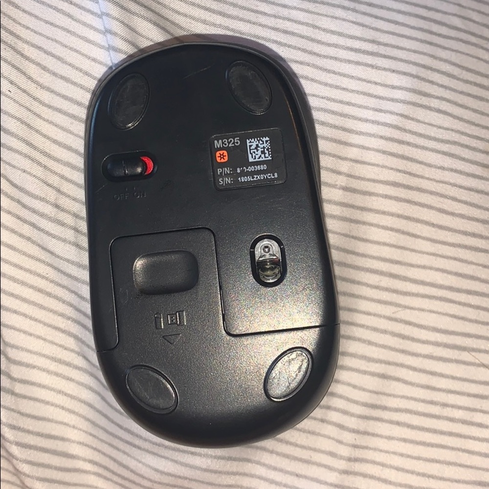 Wireless Mouse - Picture 2 of 3